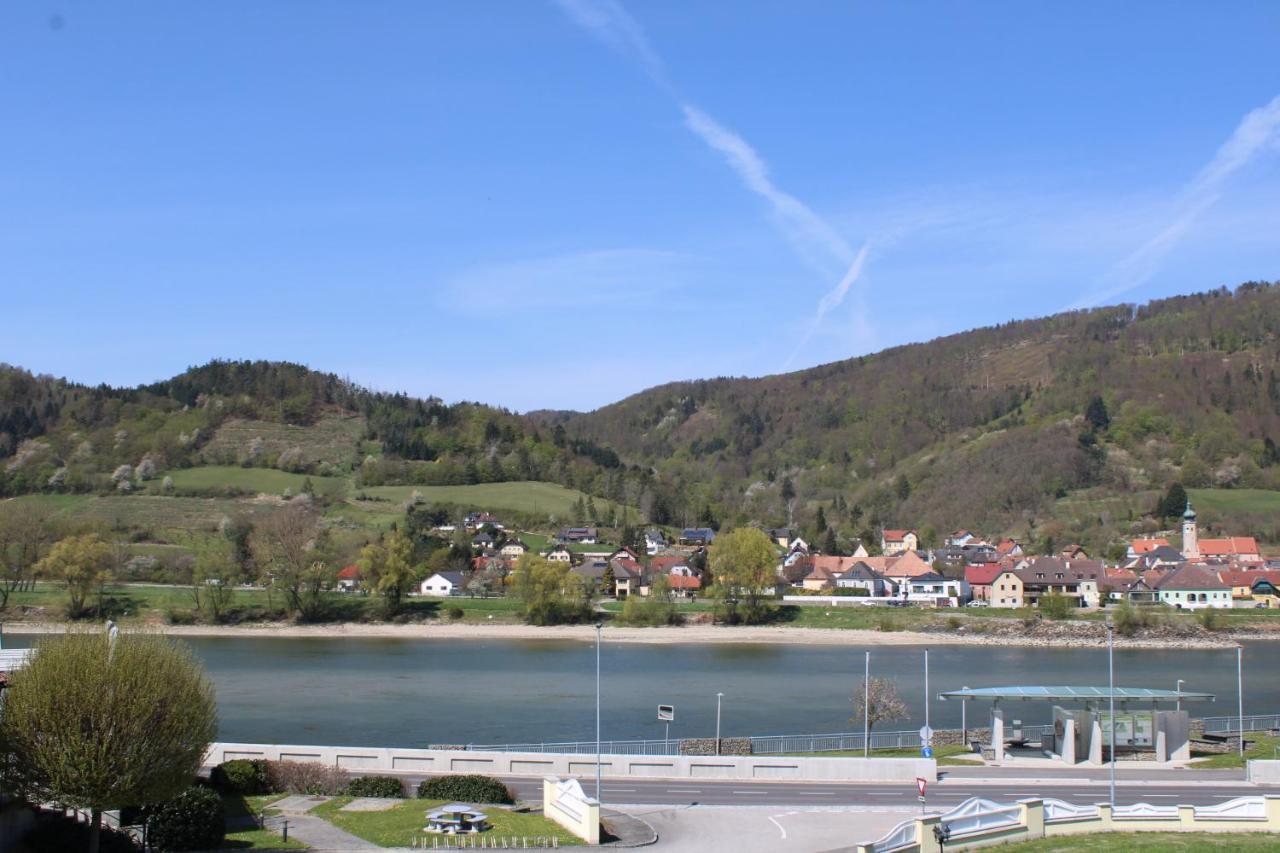 Romantikhotel Residenz Wachau Aggsbach Buitenkant foto